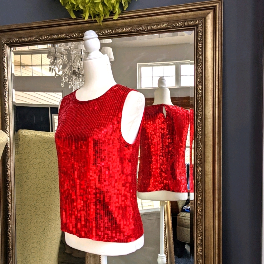 GORGEOUS RED SEQUIN PARTY TOP